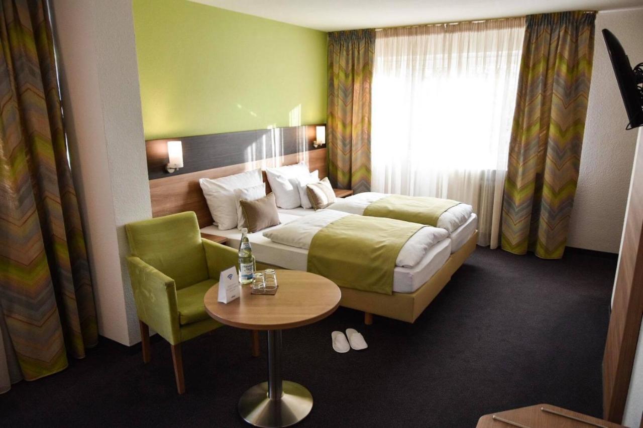 Martins Klause Airport Messe Hotel - Self Check-In - Air Conditioning Leinfelden-Echterdingen Exterior foto